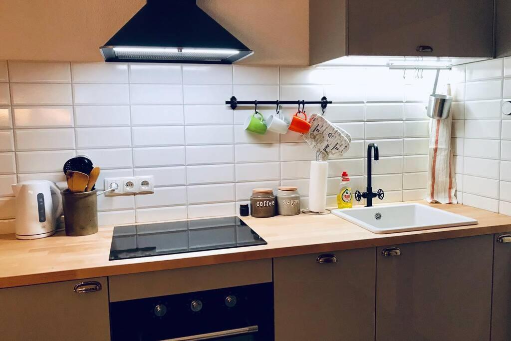 Home In The Heart Of Mannheim, Free Parking, Netflix, Fast Wifi Exterior photo